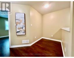 45 - 112 NORTH CENTRE ROAD - 14