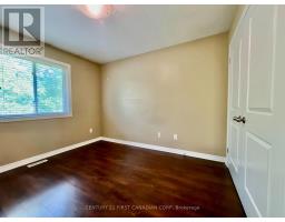 45 - 112 NORTH CENTRE ROAD - 18