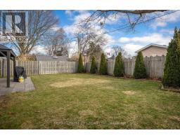 18 HIGHVIEW DRIVE - 27