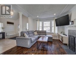 691 EMERY STREET E - 10