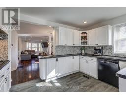 691 EMERY STREET E - 23