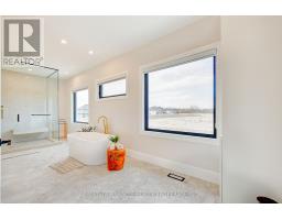 564 CREEKVIEW CHASE - 22