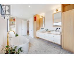 564 CREEKVIEW CHASE - 25