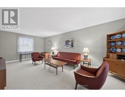 115 BRIXHAM CRESCENT - 12