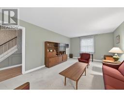 115 BRIXHAM CRESCENT - 13