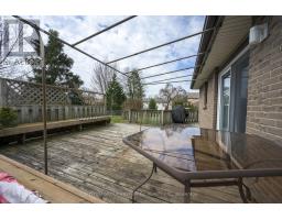 115 BRIXHAM CRESCENT - 2