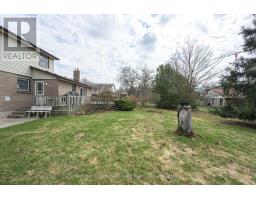 115 BRIXHAM CRESCENT - 8