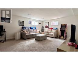 15 CHANCTON CRESCENT - 14