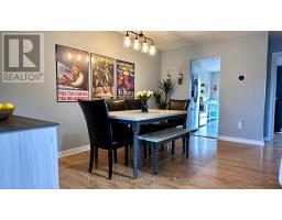 15 CHANCTON CRESCENT - 4