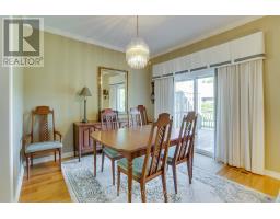 34 - 30 DOON DRIVE - 17