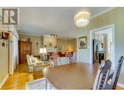 34 - 30 DOON DRIVE - 18