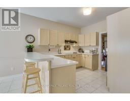 34 - 30 DOON DRIVE - 20