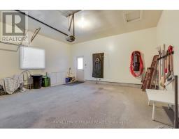 34 - 30 DOON DRIVE - 41