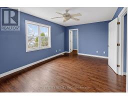 36 GLENVIEW COURT - 17