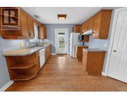 36 GLENVIEW COURT - 8