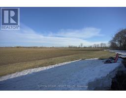 47 APONI CRESCENT - 25