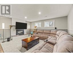 4547 WILLIAM STREET - 33