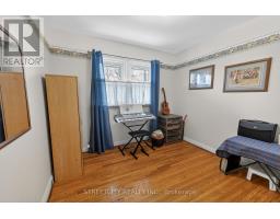 6 MONTGOMERY ROAD - 16