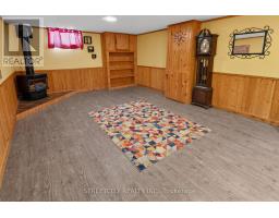 6 MONTGOMERY ROAD - 25