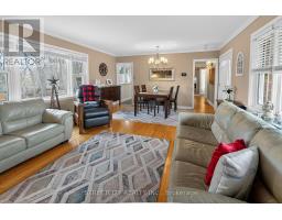 6 MONTGOMERY ROAD - 8