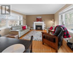 6 MONTGOMERY ROAD - 9