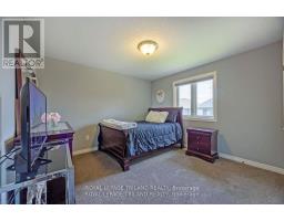 2349 DAUNCEY CRESCENT - 23