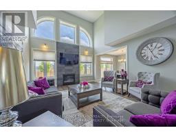 2349 DAUNCEY CRESCENT - 6