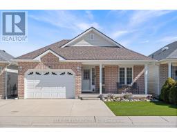 37 UPPER CANADA DRIVE - 3