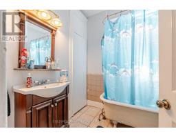 37 LINWOOD STREET - 13