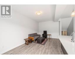 8 - 819 KLEINBURG DRIVE - 9