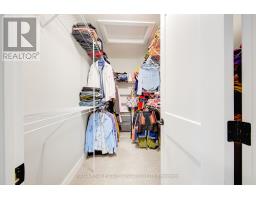 1891 APPLEROCK AVENUE - 32