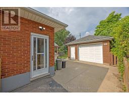 107 SUSAN AVENUE - 25