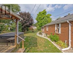 107 SUSAN AVENUE - 33