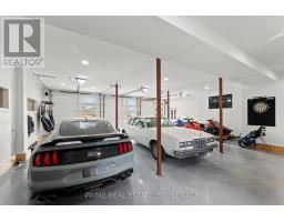 10096 CHARLTON DRIVE - 39