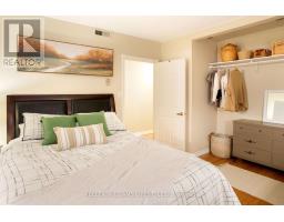 105 - 275 QUEENS AVENUE - 13