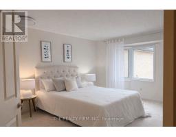 6 - 93 PINE VALLEY GATE - 11