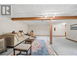 6 - 93 PINE VALLEY GATE - 18