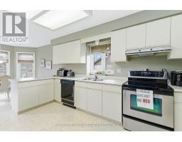 31 GREEN HEDGE LANE - 18