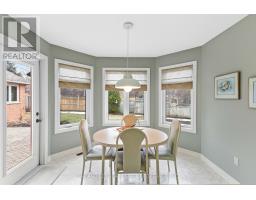 31 GREEN HEDGE LANE - 24