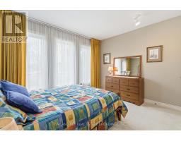 31 GREEN HEDGE LANE - 26