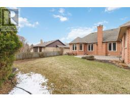 31 GREEN HEDGE LANE - 39