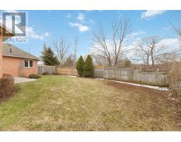 31 GREEN HEDGE LANE - 41