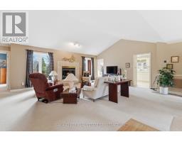 31 GREEN HEDGE LANE - 7