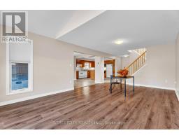 546 MAPLEWOOD LANE - 18