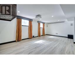 546 MAPLEWOOD LANE - 33