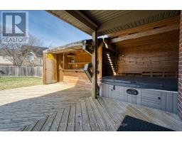 546 MAPLEWOOD LANE - 40