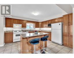 546 MAPLEWOOD LANE - 8