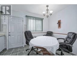 38 - 1430 JALNA BOULEVARD - 11