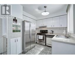 38 - 1430 JALNA BOULEVARD - 14
