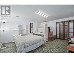 38 - 1430 JALNA BOULEVARD - 30